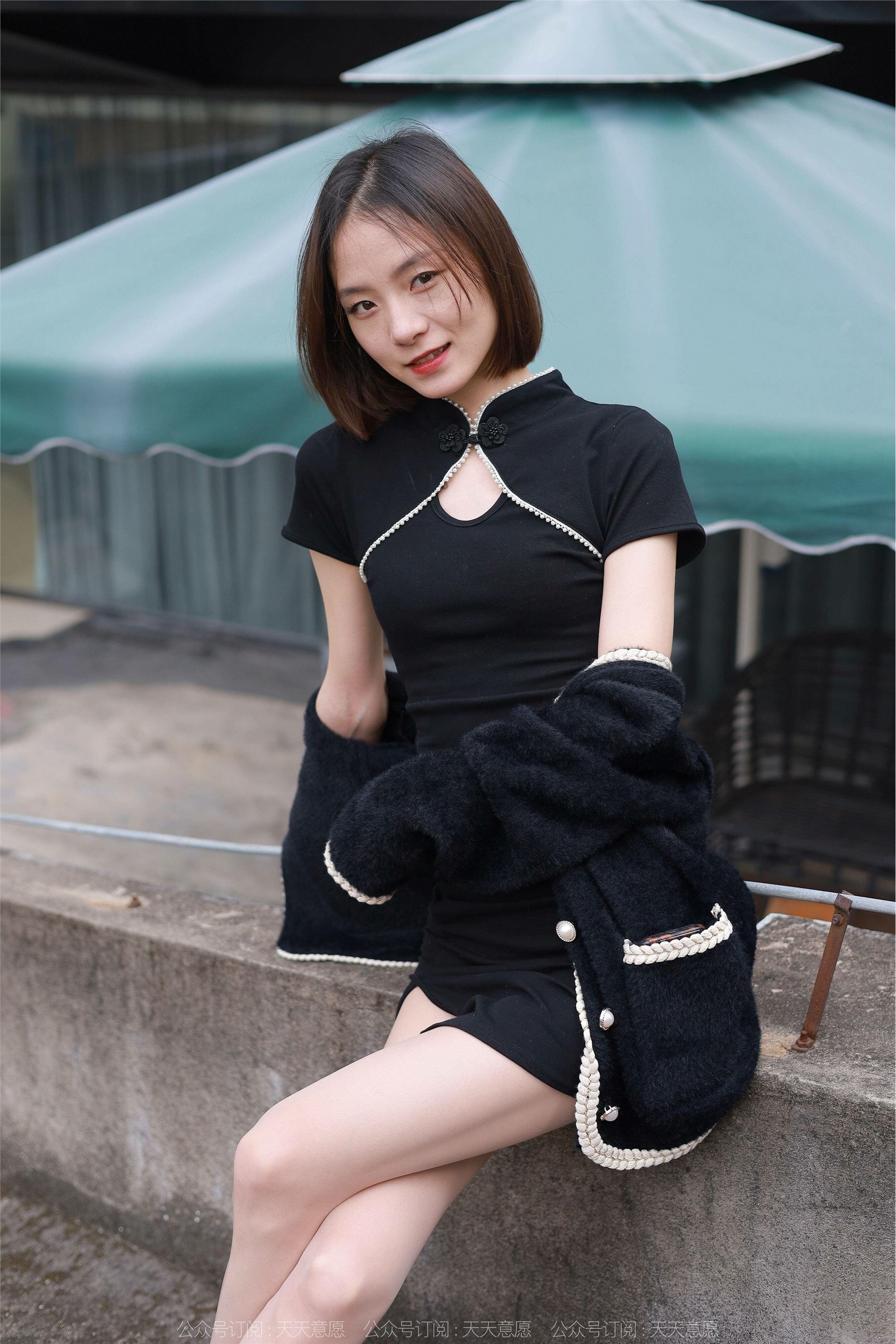 IESS异思趣向  2022.01.30 丝享家994：小六《黑色旗袍肉色丝》